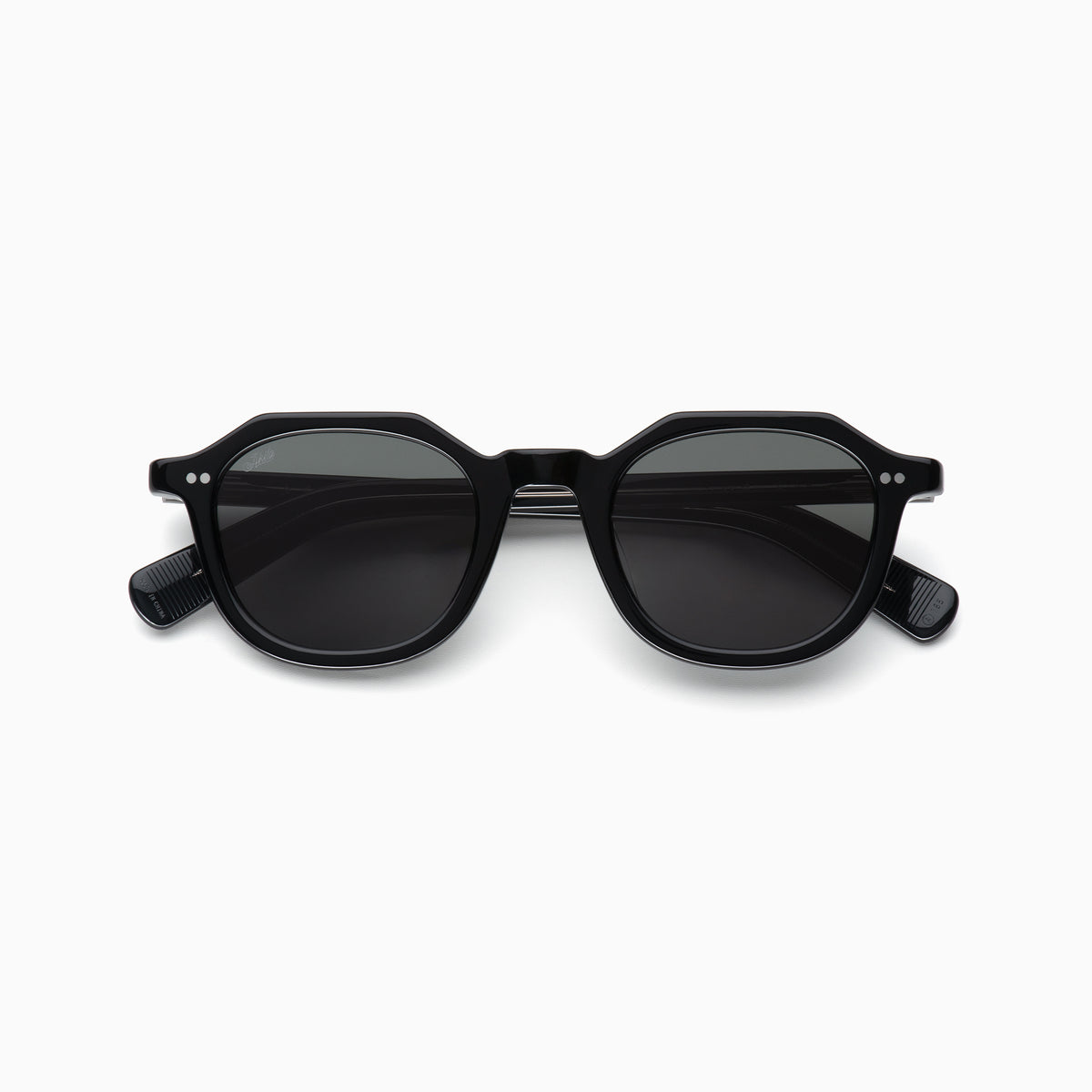 Eira — Black / Black
