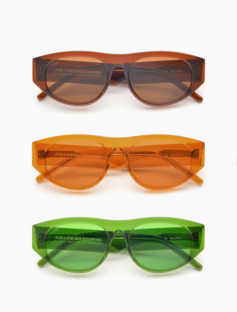 BRICKS &amp; WOOD × AKILA