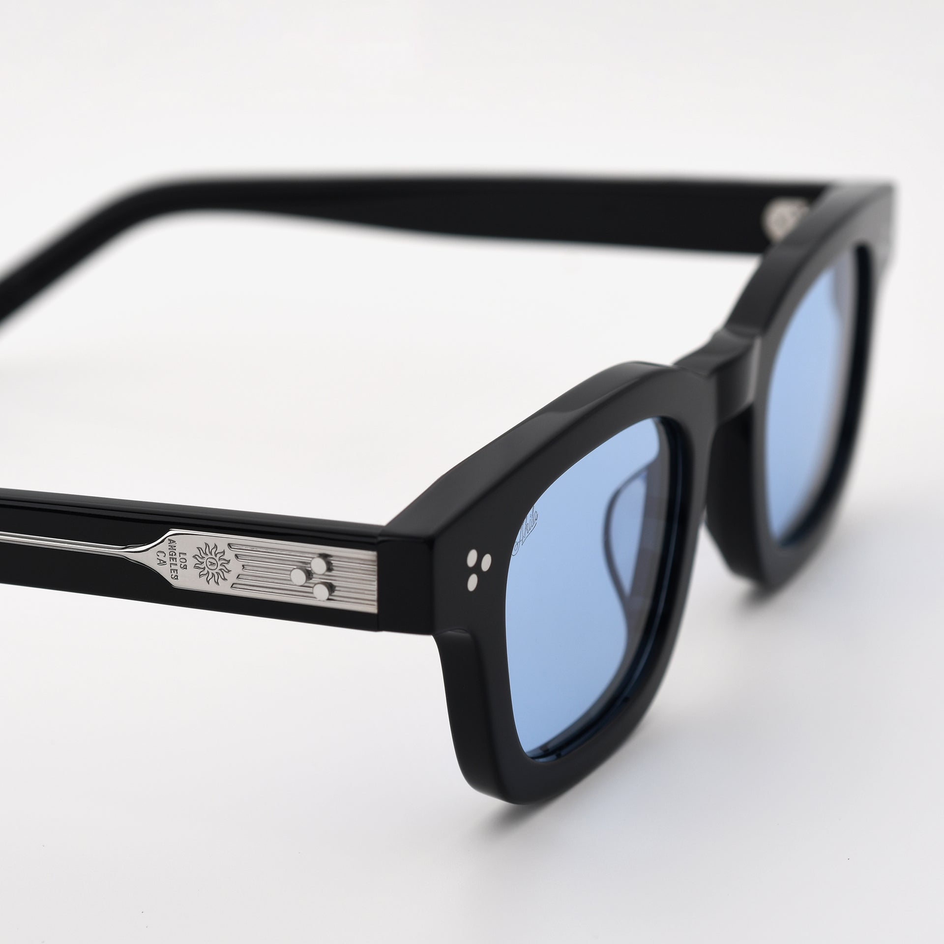 Black / Sky Blue