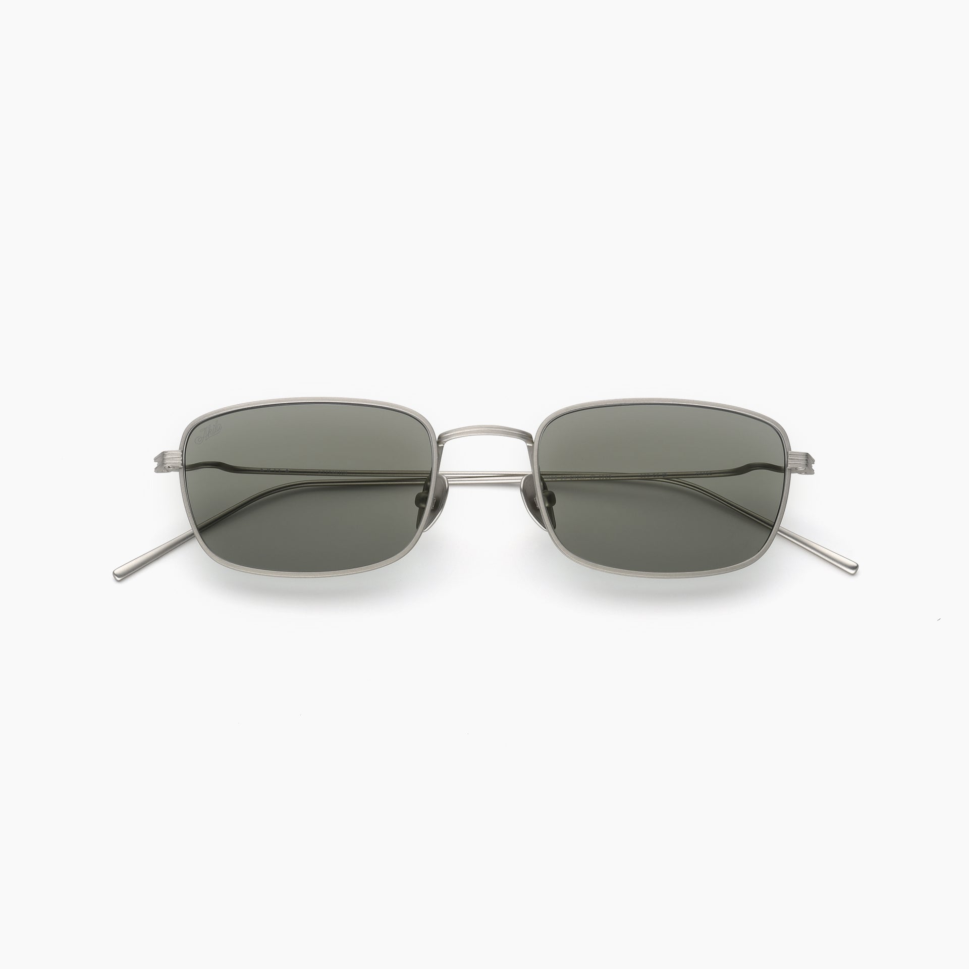 Brushed Silver / Light-Adaptive Grey