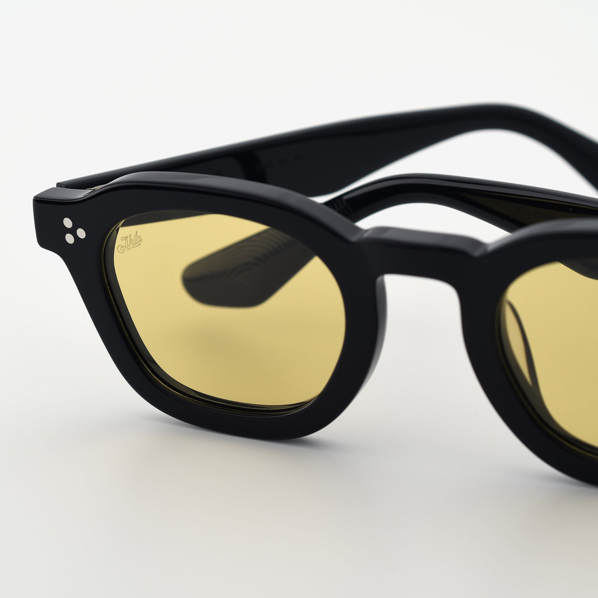 Black / Yellow