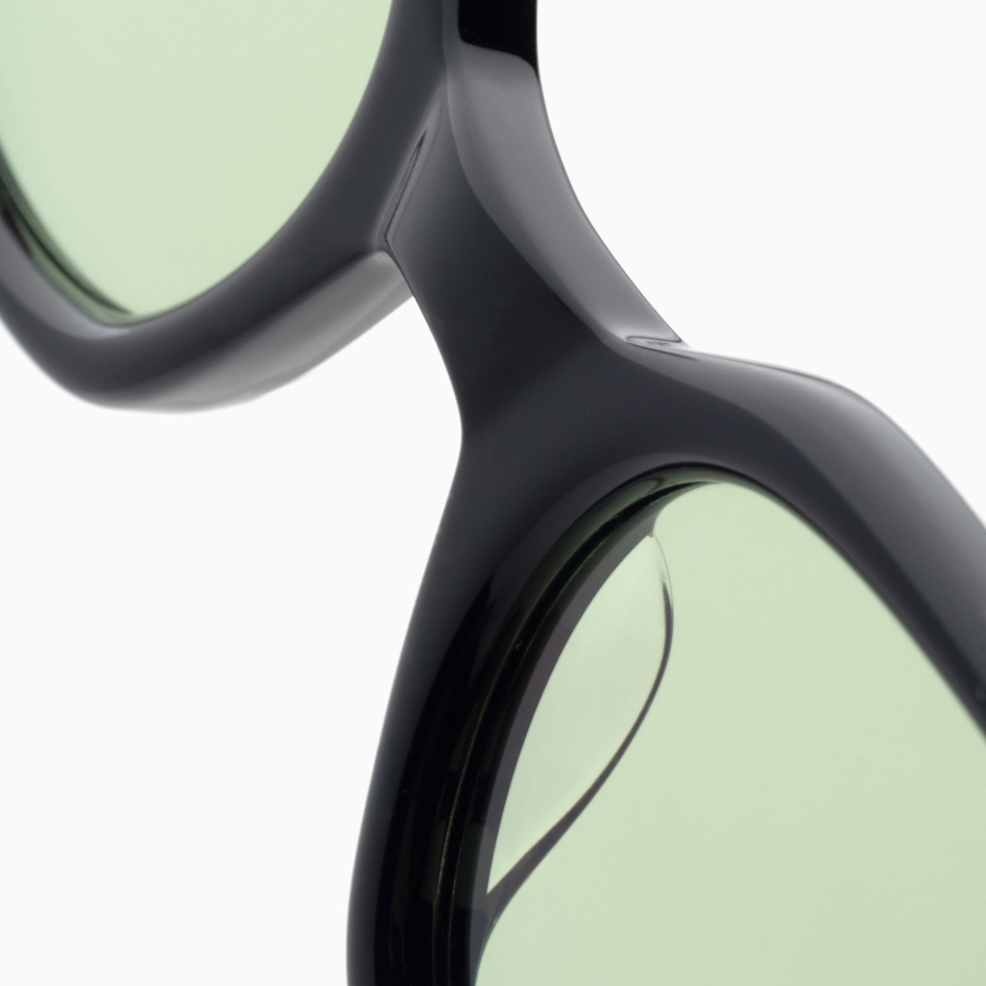 Black / Lt Green