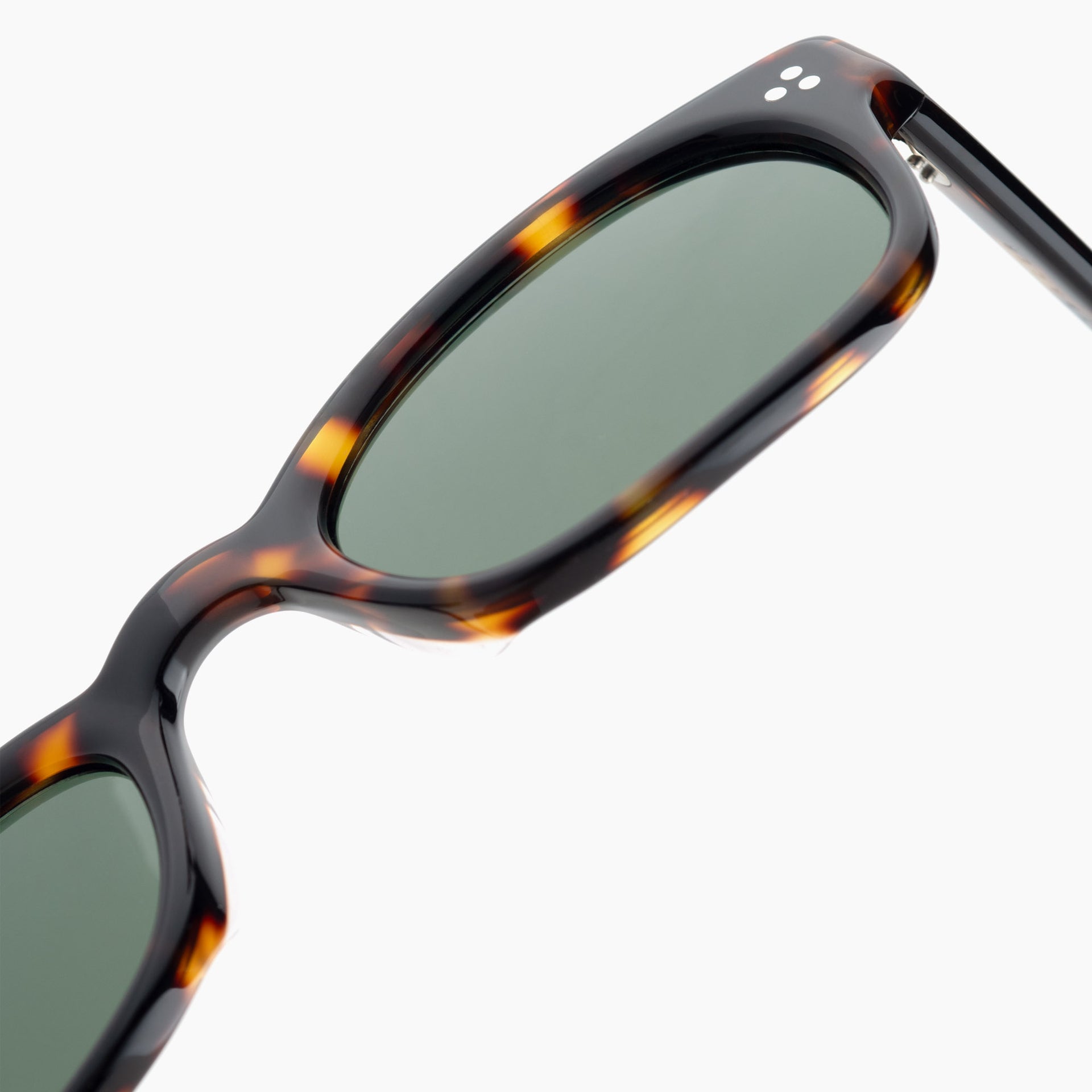 Mahogany Tortoise / Bottle Green