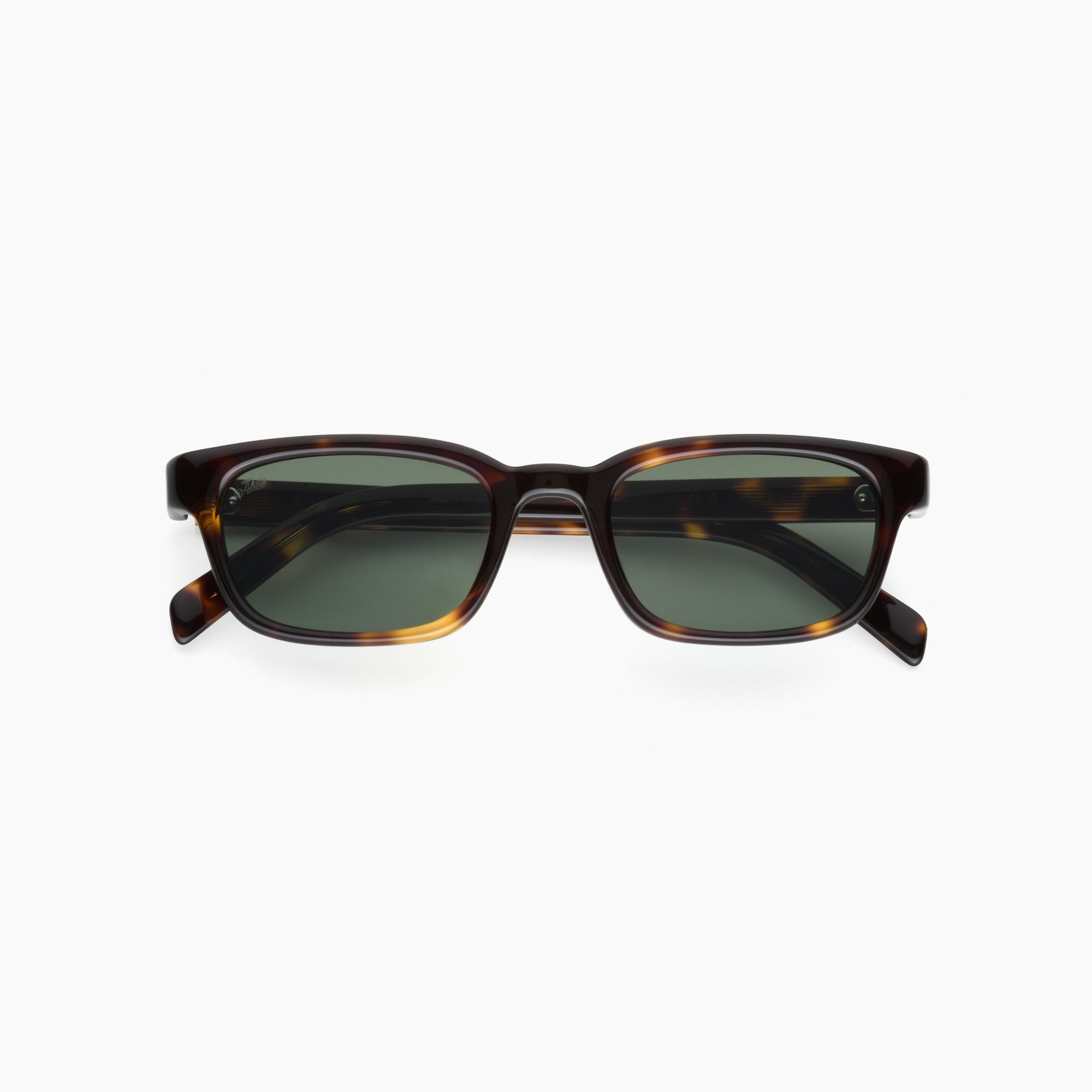 AKILA サングラス 　グリーン　ケース付き 楽天市場】【40%OFF】 AKILA アキラ ROKIT ZED NEON GREEN A18253535