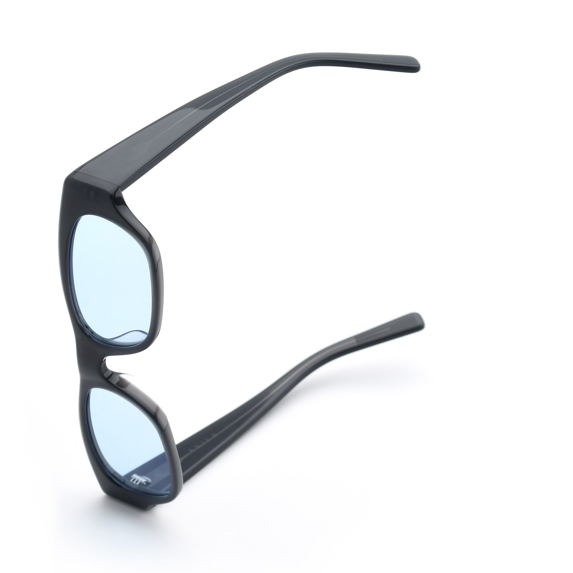 Asphalt / Lt Blue
